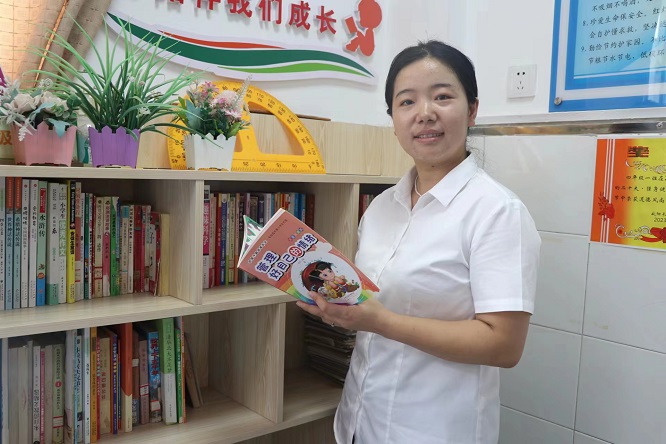 陕西石油普教中心优秀班主任王苗苗先进事迹